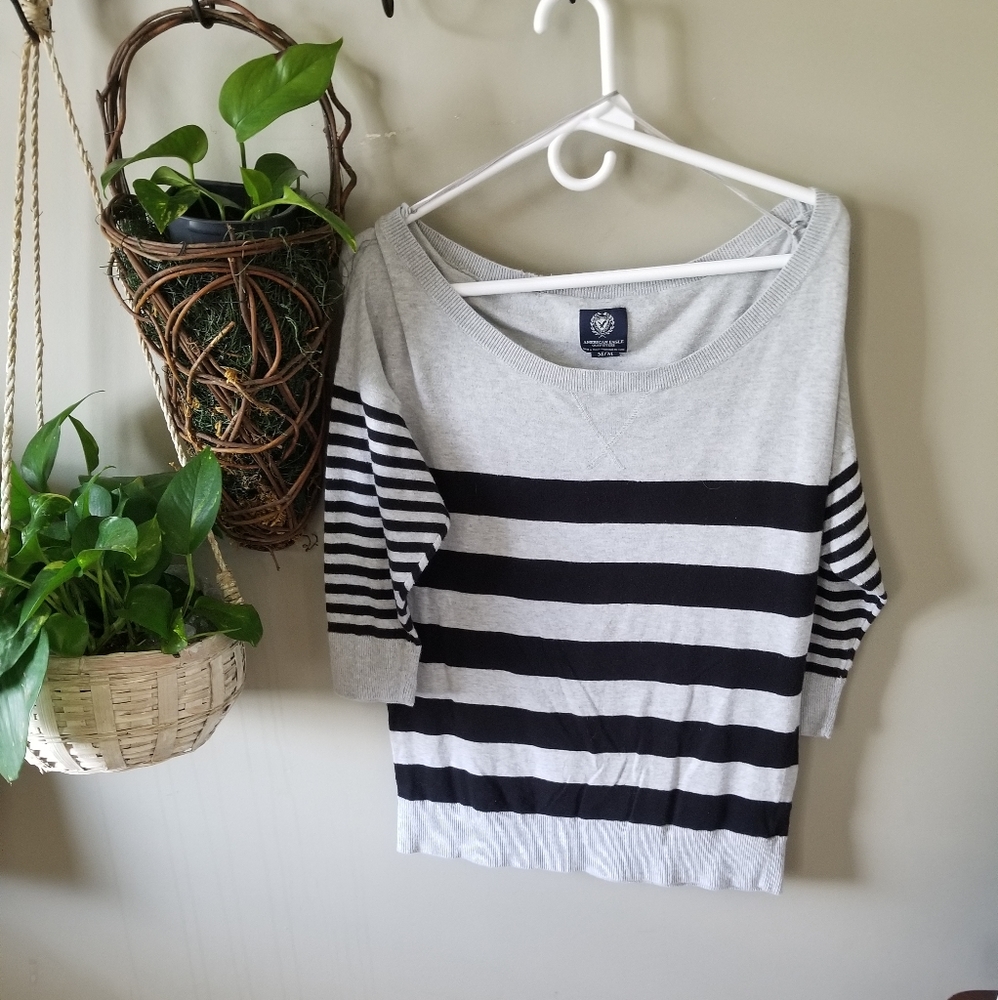 Womens American Eagle Light striped sweater